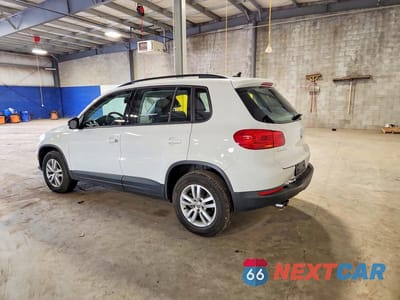 Drugie zdjęcie samochodu z przodu: 2017 VOLKSWAGEN TIGUAN S VIN:WVGBV7AXXHW513338 - miniatura