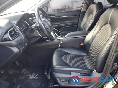 Zdjęcie 7 z 12 samochodu: 2020 TOYOTA CAMRY SE VIN:4T1G11AK0LU902075 - miniatura