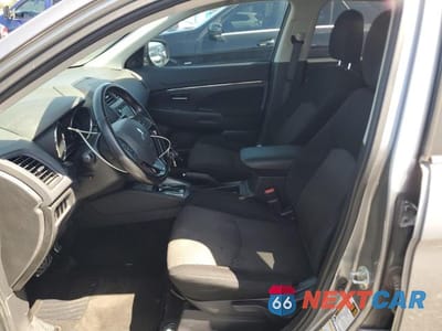 Zdjęcie 7 z 13 samochodu: 2018 MITSUBISHI OUTLANDER SPORT ES VIN:JA4AP3AU4JU014393 - miniatura