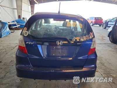 Zdjęcie 6 z 12 samochodu: 2012 HONDA FIT VIN:JHMGE8G33CC024664 - miniatura