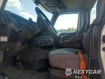 Zdjęcie 7 z 13 samochodu: 2020 INTERNATIONAL LT625 SEMI TRUCK VIN:3HCDZAPR3LL265796 - miniatura
