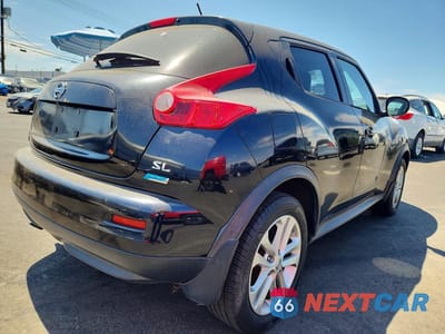 Trzecie zdjęcie samochodu z tyłu: 2014 NISSAN JUKE S VIN:JN8AF5MR4ET355496 - miniatura