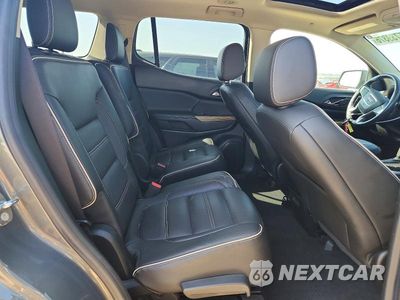 Zdjęcie 10 z 12 samochodu: 2018 GMC ACADIA DENALI VIN:1GKKNXLS8JZ132425 - miniatura