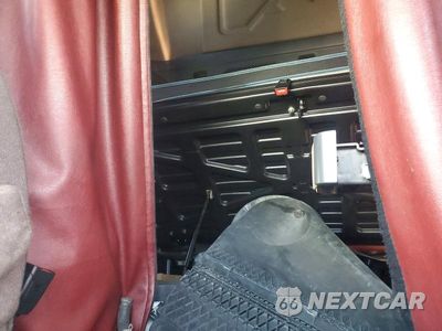 Zdjęcie 10 z 14 samochodu: 2018 FREIGHTLINER CASCADIA 125 SEMI TRUCK VIN:1FUJGLDR4JLJZ8651 - miniatura