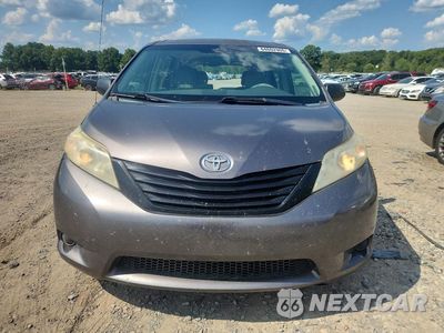 Piąte zdjęcie samochodu w środku: 2013 TOYOTA SIENNA L 7-PASSENGER VIN:5TDZK3DC8DS398536 - miniatura