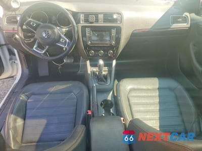 Zdjęcie 8 z 12 samochodu: 2017 VOLKSWAGEN JETTA GLI VIN:3VW4T7AJ7HM366424 - miniatura