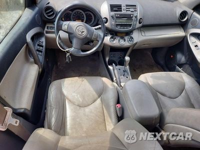 Zdjęcie 8 z 12 samochodu: 2010 TOYOTA RAV4 LIMITED VIN:JTMDK4DV4AD013742 - miniatura