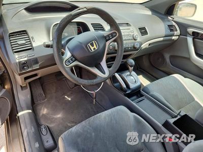 Zdjęcie 8 z 12 samochodu: 2008 HONDA CIVIC EX VIN:2HGFG12868H515771 - miniatura