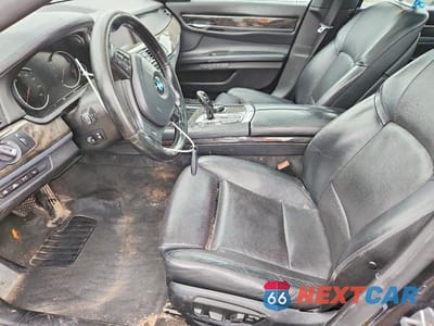 Zdjęcie 7 z 12 samochodu: 2015 BMW 750 LXI VIN:WBAYF8C5XFD654915 - miniatura