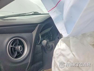 Zdjęcie 9 z 13 samochodu: 2018 TOYOTA COROLLA LE VIN:2T1BURHE6JC082602 - miniatura