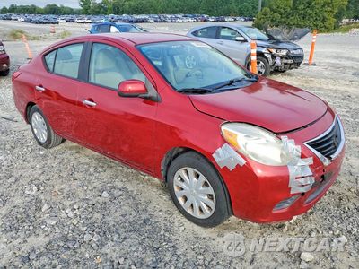 Czwarte zdjęcie samochodu z boku: 2012 NISSAN VERSA 1.6 S VIN:3N1CN7AP0CL817143 - miniatura