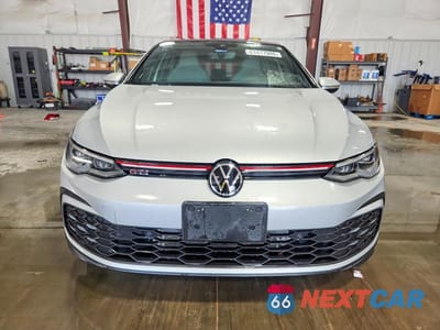 Piąte zdjęcie samochodu w środku: 2022 VOLKSWAGEN GTI SE VIN:WVW387CD5NW121172 - miniatura