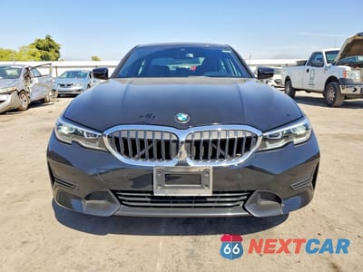 Piąte zdjęcie samochodu w środku: 2020 BMW 330I VIN:3MW5R1J05L8B36471 - miniatura