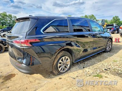 Trzecie zdjęcie samochodu z tyłu: 2022 TOYOTA SIENNA LE VIN:5TDKRKEC6NS128793 - miniatura