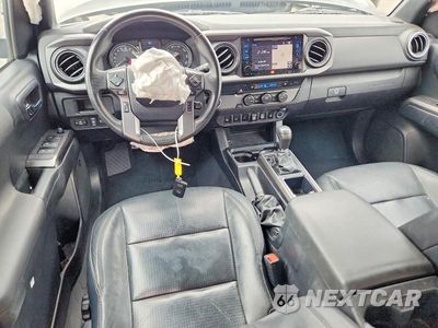 Zdjęcie 8 z 13 samochodu: 2019 TOYOTA TACOMA TRD SPORT VIN:3TMAZ5CNXKM092586 - miniatura