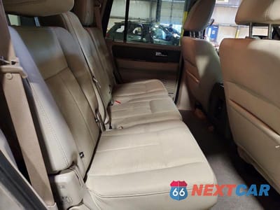 Zdjęcie 11 z 13 samochodu: 2009 FORD EXPEDITION XLT VIN:1FMFU16549LA13980 - miniatura