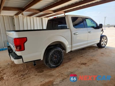 Trzecie zdjęcie samochodu z tyłu: 2018 FORD F150 SUPERCREW VIN:1FTEW1CGXJFC14320 - miniatura