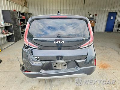 Zdjęcie 6 z 12 samochodu: 2023 KIA SOUL LX VIN:KNDJ23AU6P7889387 - miniatura
