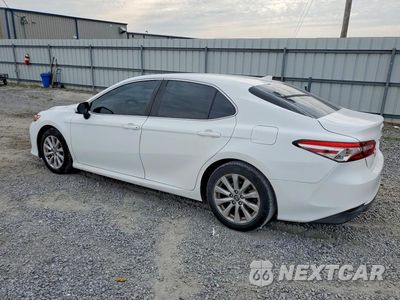 Drugie zdjęcie samochodu z przodu: 2020 TOYOTA CAMRY LE VIN:4T1C11AK2LU899954 - miniatura