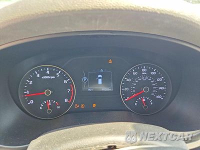 Zdjęcie 9 z 12 samochodu: 2018 KIA SPORTAGE LX VIN:KNDPMCAC4J7359275 - miniatura