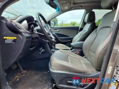 Zdjęcie 7 z 13 samochodu: 2014 HYUNDAI SANTA FE SPORT 2.0T VIN:5XYZWDLA2EG219187 - miniatura