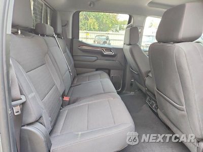 Zdjęcie 10 z 12 samochodu: 2023 CHEVROLET SILVERADO K1500 LT VIN:3GCUDDED1PG311015 - miniatura