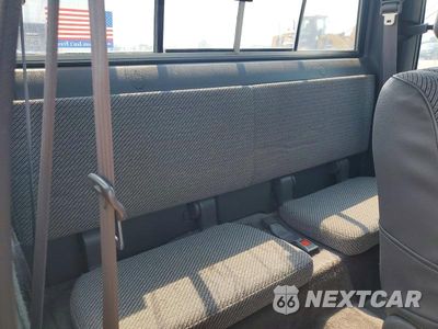 Zdjęcie 10 z 12 samochodu: 1993 TOYOTA PICKUP VIN:JT4VN13D7P5107023 - miniatura