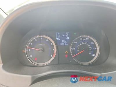 Zdjęcie 9 z 12 samochodu: 2016 HYUNDAI ACCENT SE VIN:KMHCT5AE1GU267464 - miniatura