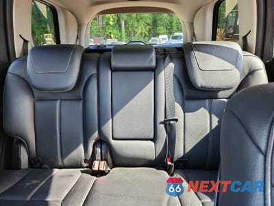 Zdjęcie 10 z 14 samochodu: 2011 MERCEDES-BENZ GL 450 4MATIC VIN:4JGBF7BEXBA631050 - miniatura
