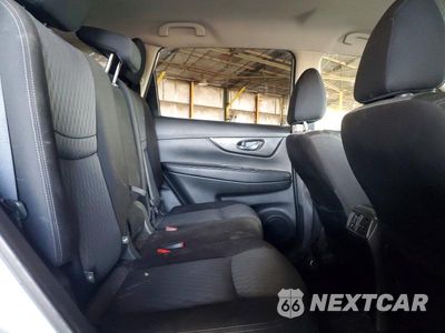 Zdjęcie 10 z 12 samochodu: 2020 NISSAN ROGUE SV VIN:JN8AT2MTXLW007751 - miniatura