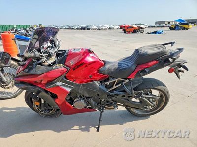 Trzecie zdjęcie samochodu z tyłu: 2024 SUZUKI GSX1000 GT VIN:JS1EK12B3R7100726 - miniatura