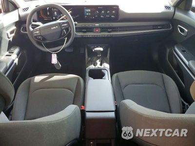 Zdjęcie 8 z 12 samochodu: 2026 KIA K4 LXS VIN:3KPFT4DE4TE357532 - miniatura