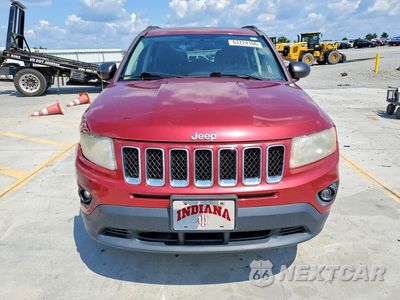 Piąte zdjęcie samochodu w środku: 2011 JEEP COMPASS SPORT VIN:1J4NT1FAXBD216804 - miniatura