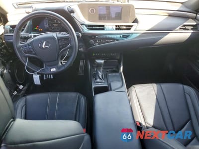 Zdjęcie 8 z 13 samochodu: 2019 LEXUS ES 350 VIN:58ABZ1B11KU026410 - miniatura
