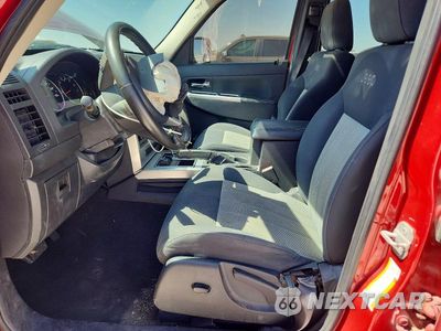 Zdjęcie 7 z 13 samochodu: 2009 JEEP LIBERTY LIMITED VIN:1J8GN58K29W546899 - miniatura