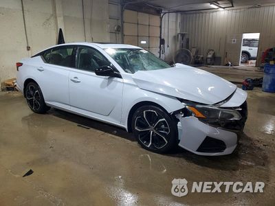 Czwarte zdjęcie samochodu z boku: 2023 NISSAN ALTIMA SR VIN:1N4BL4CV5PN383256 - miniatura