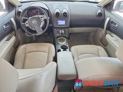 Zdjęcie 8 z 13 samochodu: 2013 NISSAN ROGUE S VIN:JN8AS5MV6DW108941 - miniatura