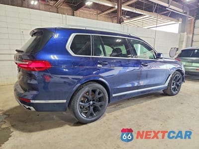 Trzecie zdjęcie samochodu z tyłu: 2020 BMW X7 XDRIVE40I VIN:5UXCW2C09L9B40312 - miniatura