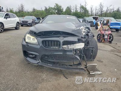 Piąte zdjęcie samochodu w środku: 2015 BMW M6 VIN:WBSLX9C5XFD160689 - miniatura