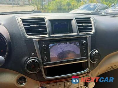 Zdjęcie 9 z 11 samochodu: 2013 TOYOTA HIGHLANDER LIMITED VIN:5TDDK3EH9DS263568 - miniatura