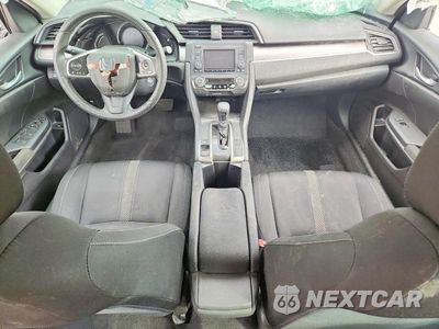 Zdjęcie 8 z 13 samochodu: 2017 HONDA CIVIC LX VIN:19XFC2F51HE206169 - miniatura