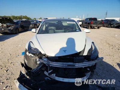 Piąte zdjęcie samochodu w środku: 2023 TESLA MODEL 3 VIN:5YJ3E1EA0PF431097 - miniatura