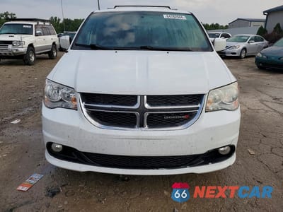 Piąte zdjęcie samochodu w środku: 2017 DODGE GRAND CARAVAN SXT VIN:2C4RDGCG6HR672384 - miniatura