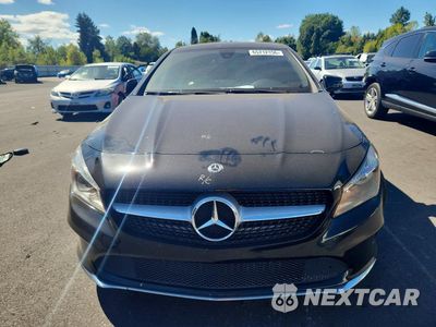 Piąte zdjęcie samochodu w środku: 2018 MERCEDES-BENZ CLA 250 VIN:WDDSJ4EB5JN684450 - miniatura