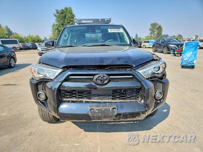 Piąte zdjęcie samochodu w środku: 2022 TOYOTA 4RUNNER TRAIL VIN:JTETU5JR6N6076933 - miniatura