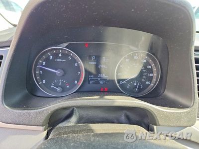 Zdjęcie 9 z 12 samochodu: 2017 HYUNDAI ELANTRA SE VIN:5NPD74LF5HH172026 - miniatura