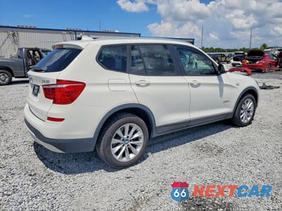 Trzecie zdjęcie samochodu z tyłu: 2017 BMW X3 SDRIVE28I VIN:5UXWZ7C50H0V85690 - miniatura