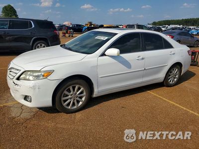 2011 TOYOTA CAMRY XLE V6 4T1BK3EKXBU622255 - główne zdjęcie licytacji z USA - miniatura