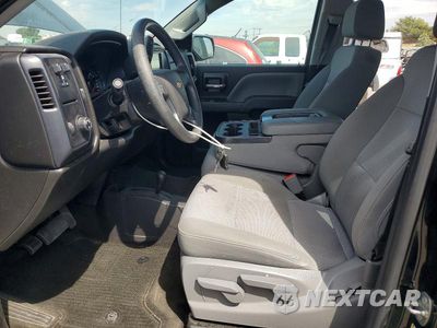 Zdjęcie 7 z 12 samochodu: 2018 CHEVROLET SILVERADO K1500 VIN:1GCVKNECXJZ137086 - miniatura