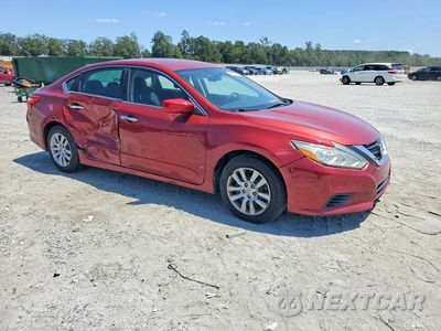 Czwarte zdjęcie samochodu z boku: 2016 NISSAN ALTIMA 2.5 S VIN:1N4AL3AP8GC262453 - miniatura